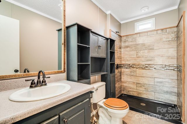 15 Cyrus Lane, Weaverville, NC 28787