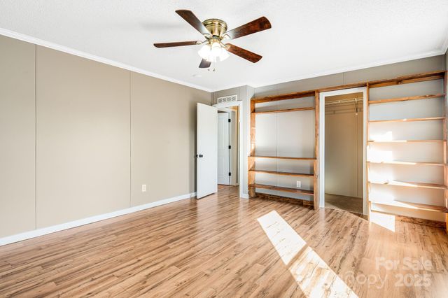 15 Cyrus Lane, Weaverville, NC 28787