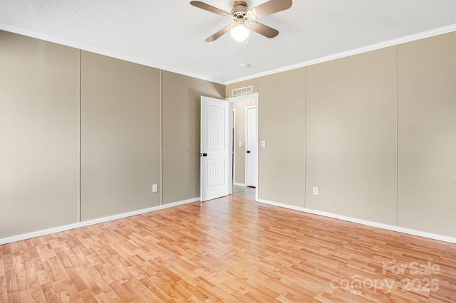 15 Cyrus Lane, Weaverville, NC 28787