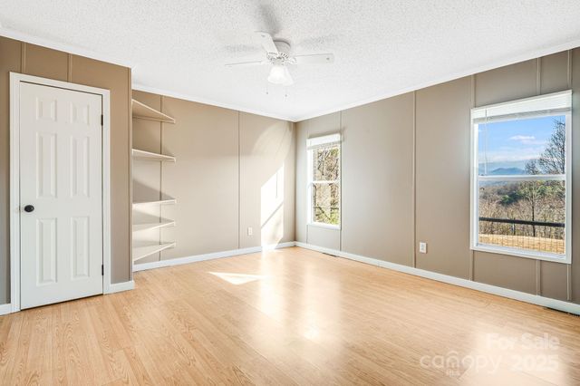 15 Cyrus Lane, Weaverville, NC 28787