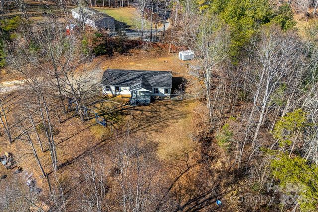 15 Cyrus Lane, Weaverville, NC 28787