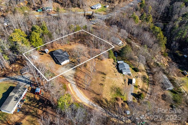 15 Cyrus Lane, Weaverville, NC 28787