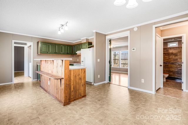 15 Cyrus Lane, Weaverville, NC 28787