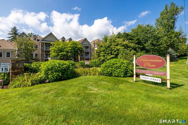 1 West Street 215, Simsbury, CT 06070
