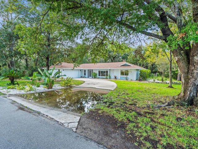 11815 W WATERWAY DRIVE, Homosassa, FL 34448