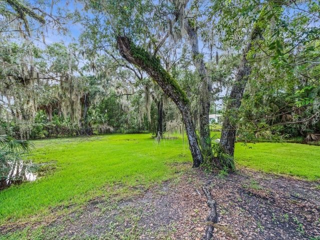 11815 W WATERWAY DRIVE, Homosassa, FL 34448
