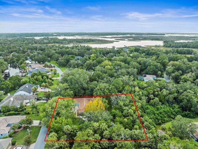 11815 W WATERWAY DRIVE, Homosassa, FL 34448