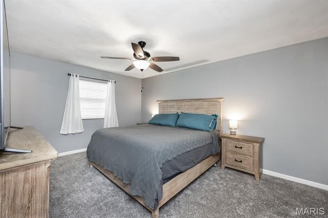 200 Debra Drive, Fairview Heights, IL 62208