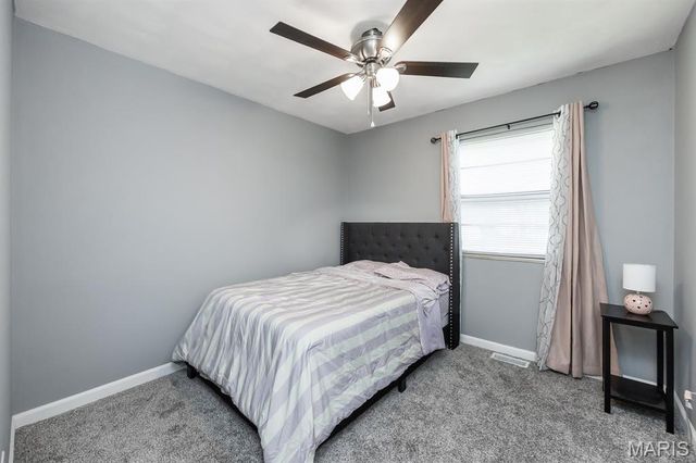 200 Debra Drive, Fairview Heights, IL 62208