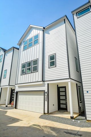 426 Sikes Street B, Houston, TX 77018