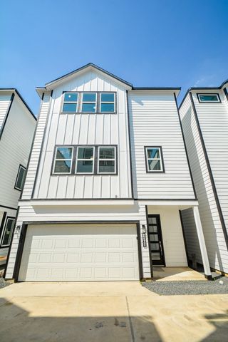 426 Sikes Street B, Houston, TX 77018