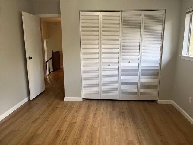 65 Yewleaf Road, The Woodlands, TX 77381