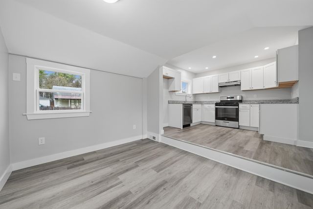 73 Snow Street, Concord, NH 03303