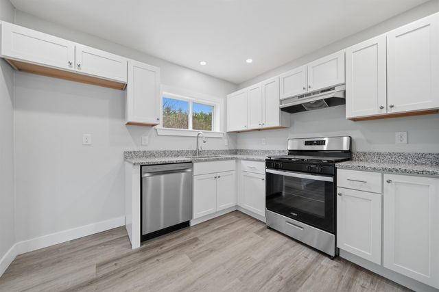 73 Snow Street, Concord, NH 03303