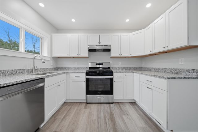 73 Snow Street, Concord, NH 03303