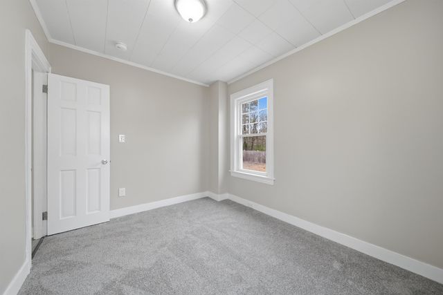 73 Snow Street, Concord, NH 03303