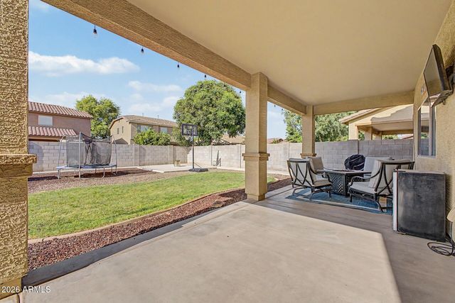 830 W TRELLIS Road, San Tan Valley, AZ 85140