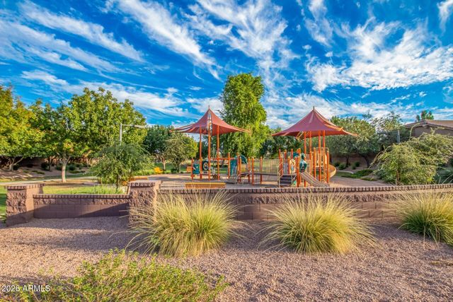 830 W TRELLIS Road, San Tan Valley, AZ 85140