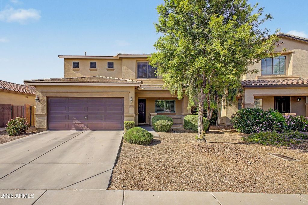 830 W TRELLIS Road, San Tan Valley, AZ 85140