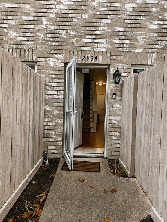 2894 Holly Hall Street 2894, Houston, TX 77054
