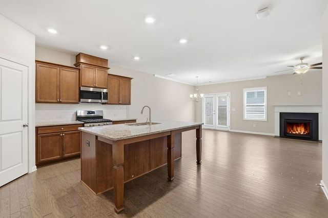 1162 Lanier Willow Path, Buford, GA 30518