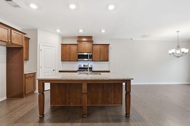1162 Lanier Willow Path, Buford, GA 30518