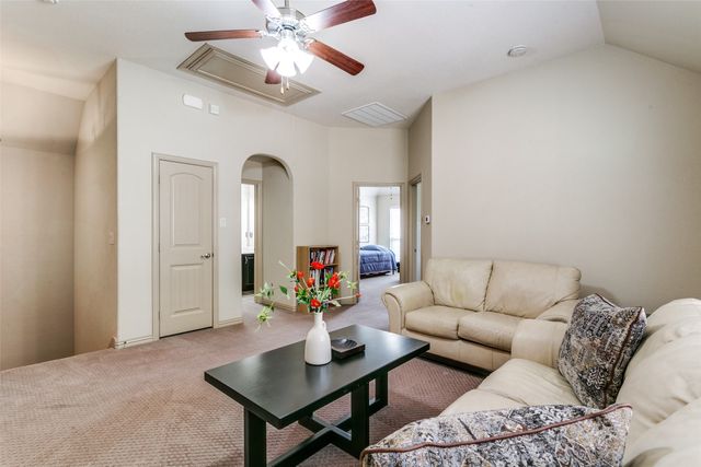 200 Kielder Drive, Lewisville, TX 75067