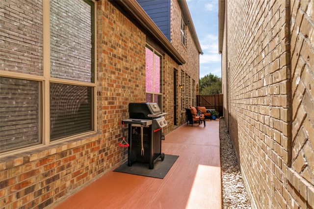 200 Kielder Drive, Lewisville, TX 75067