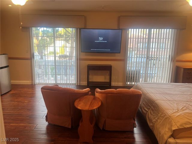 3013 Ocean Port Drive, Las Vegas, NV 89117