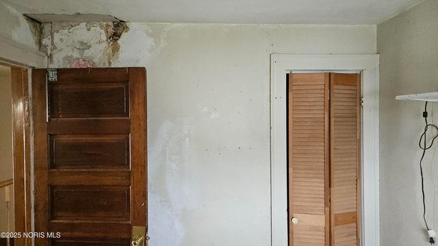 635 Milton Street, Toledo, OH 43605