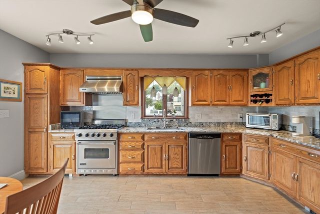 3 Cove Avenue, Beverly, MA 01915