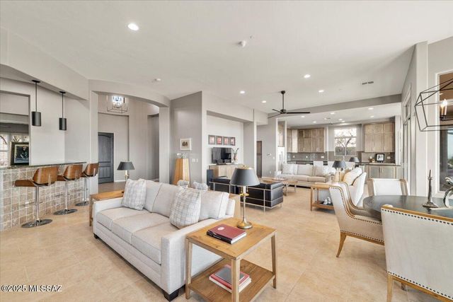 14189 N Silent Ridge Court, Marana, AZ 85658