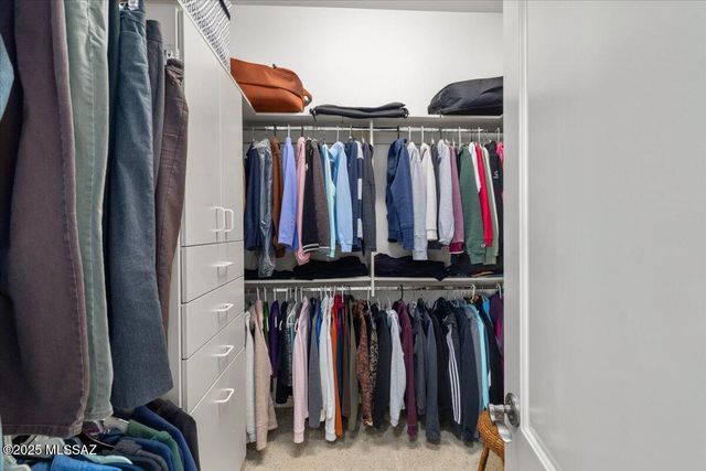 14189 N Silent Ridge Court, Marana, AZ 85658