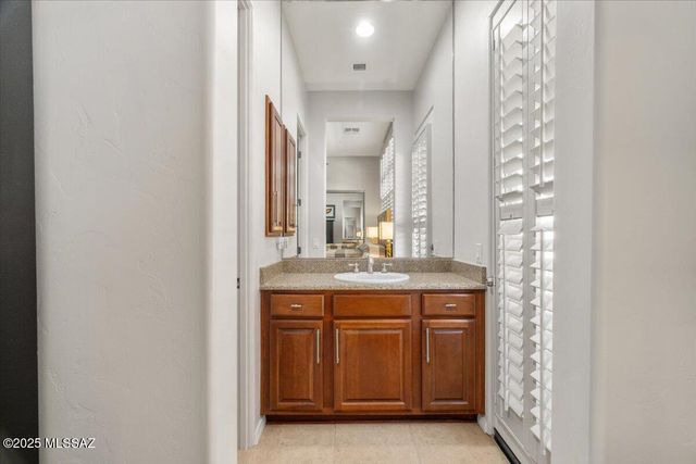 14189 N Silent Ridge Court, Marana, AZ 85658