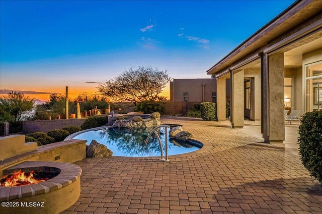 14189 N Silent Ridge Court, Marana, AZ 85658