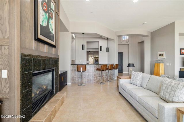 14189 N Silent Ridge Court, Marana, AZ 85658