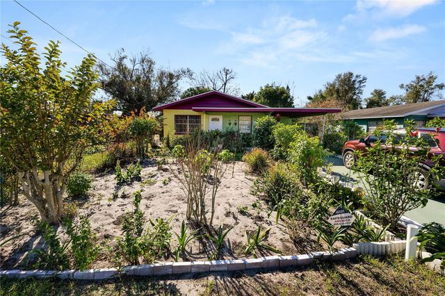 300 AVENUE V NE, Winter Haven, FL 33881