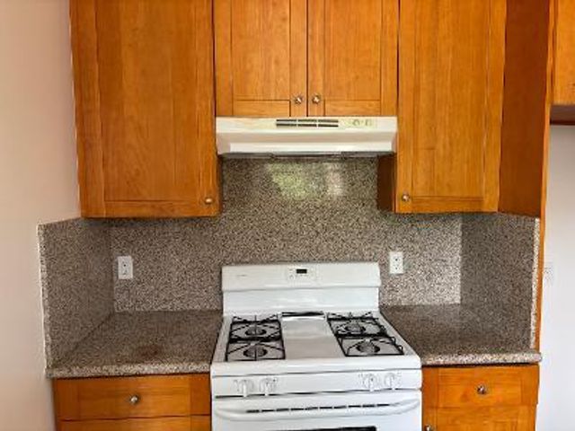 827 Chestnut Street, Redwood City, CA 94063
