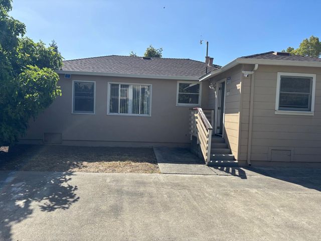 827 Chestnut Street, Redwood City, CA 94063