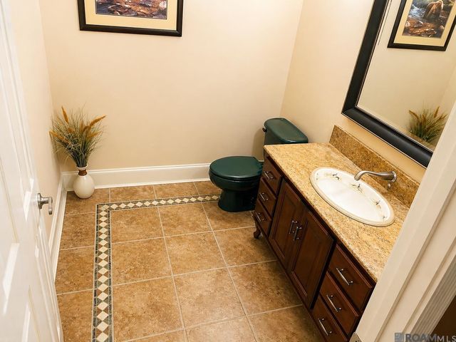 12611 Old Hammond Hwy, Baton Rouge, LA 70816