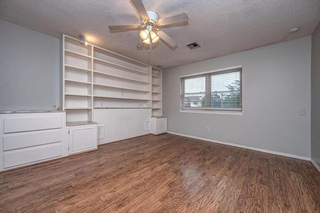 8808 N Rockwell Drive, Oklahoma City, OK 73132