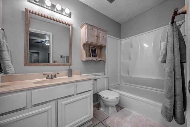 8808 N Rockwell Drive, Oklahoma City, OK 73132