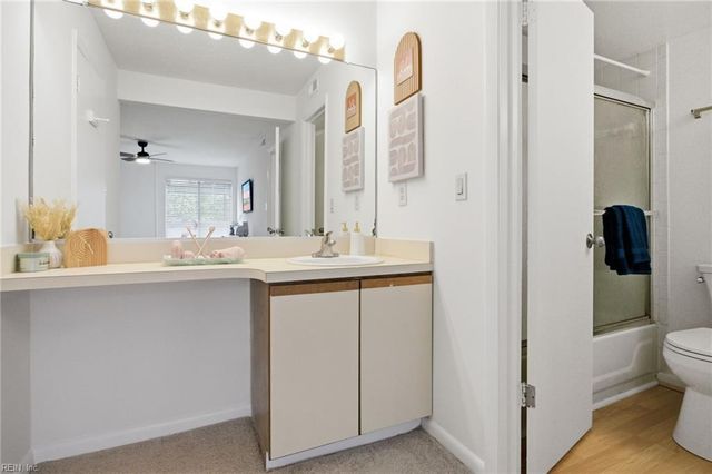 2980 Saint Albans CMN, Virginia Beach, VA 23452