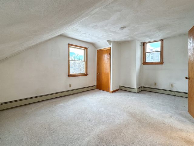 111 Mason St, Salem, MA 01970