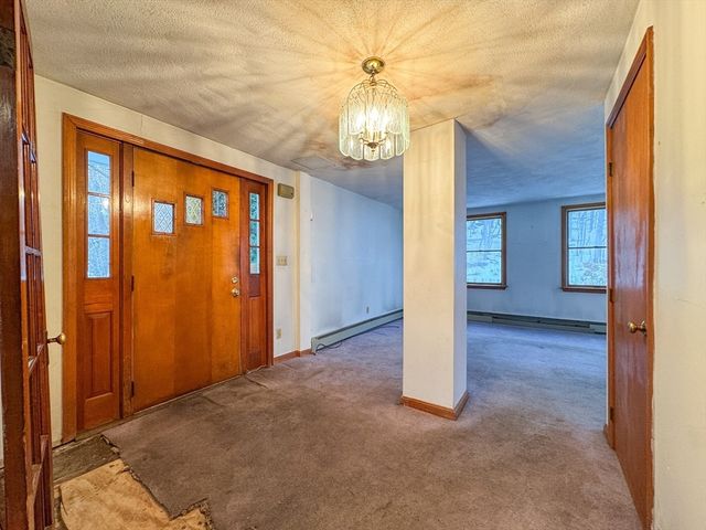 111 Mason St, Salem, MA 01970