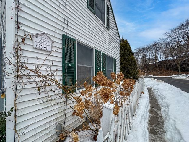 111 Mason St, Salem, MA 01970