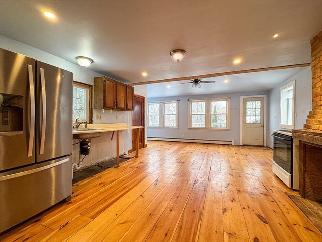 111 Mason St, Salem, MA 01970