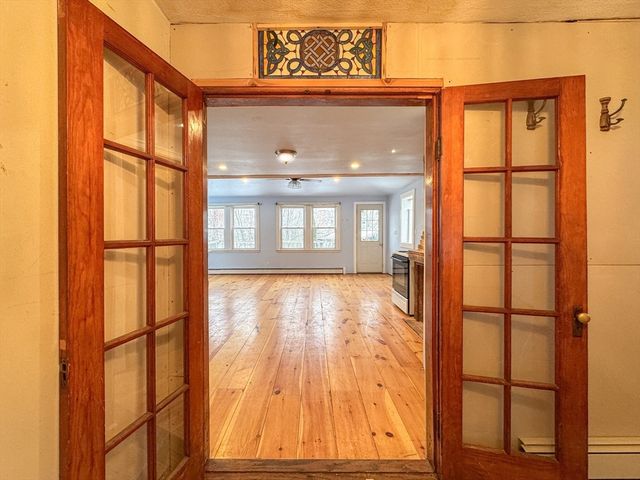 111 Mason St, Salem, MA 01970