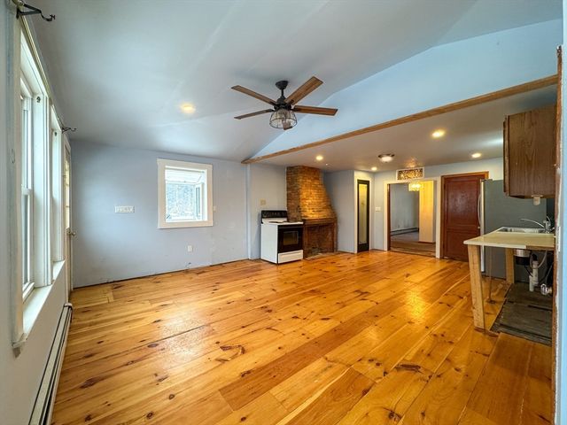 111 Mason St, Salem, MA 01970