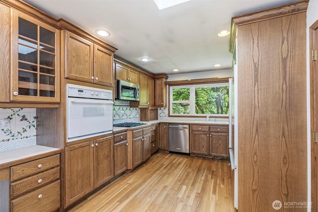2944 Madrona Drive, Longview, WA 98632